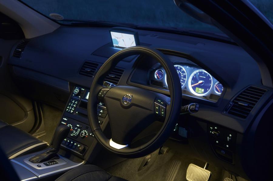  Volvo XC90 2007 года  (фото 70 из 142)